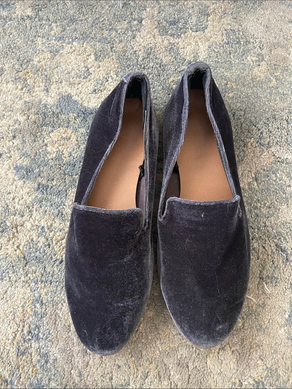 DV by Dolce Vita Women’s Black Velvet Slip-On Loafers (Size 7)
